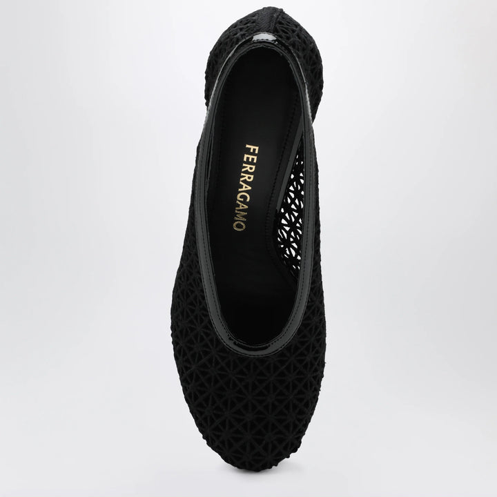 Ferragamo - Black macramé pump