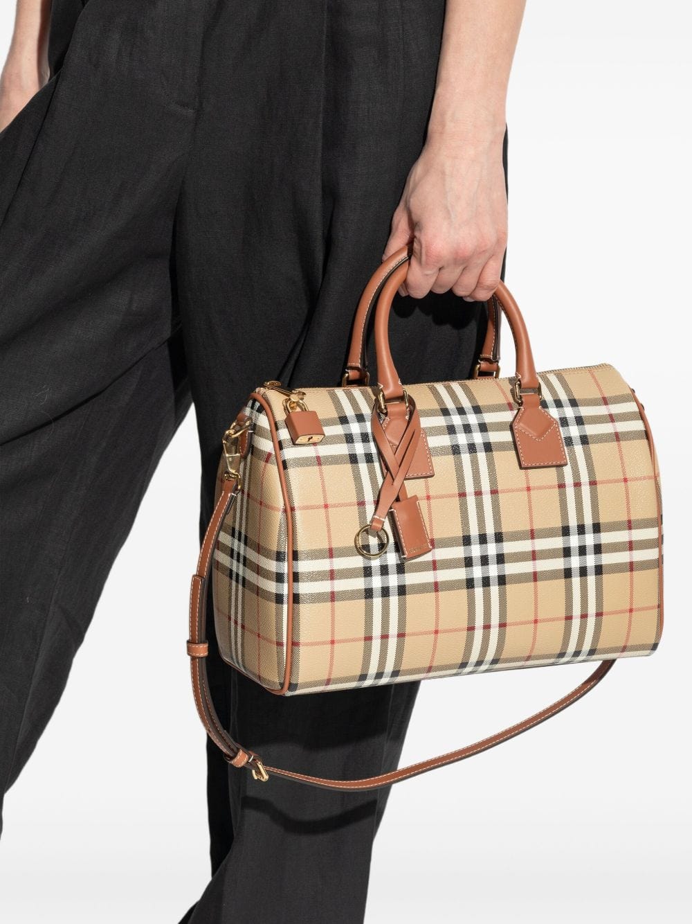 Handbag UNI Burberry Bags.. Beige Brand