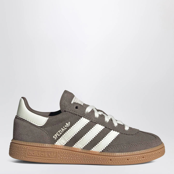 adidas Originals - adidas Handball Spezial sneakers in brown and white