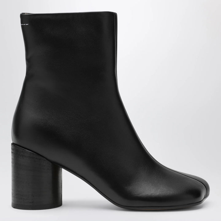 MM6 Maison Margiela - Tabi ankle boots in nappa leather in black