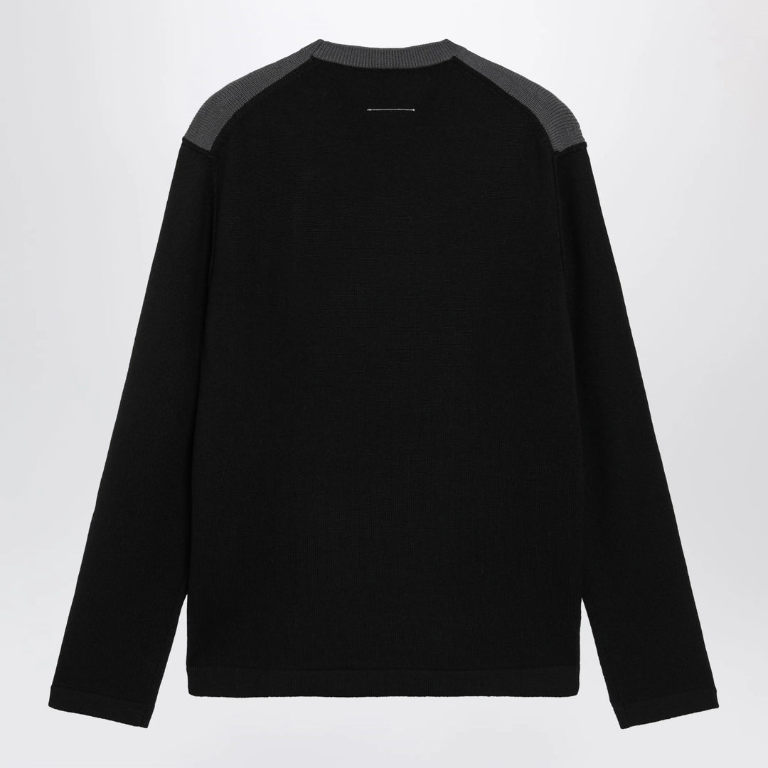MM6 Maison Margiela - Asymmetrical crewneck sweater in black and grey