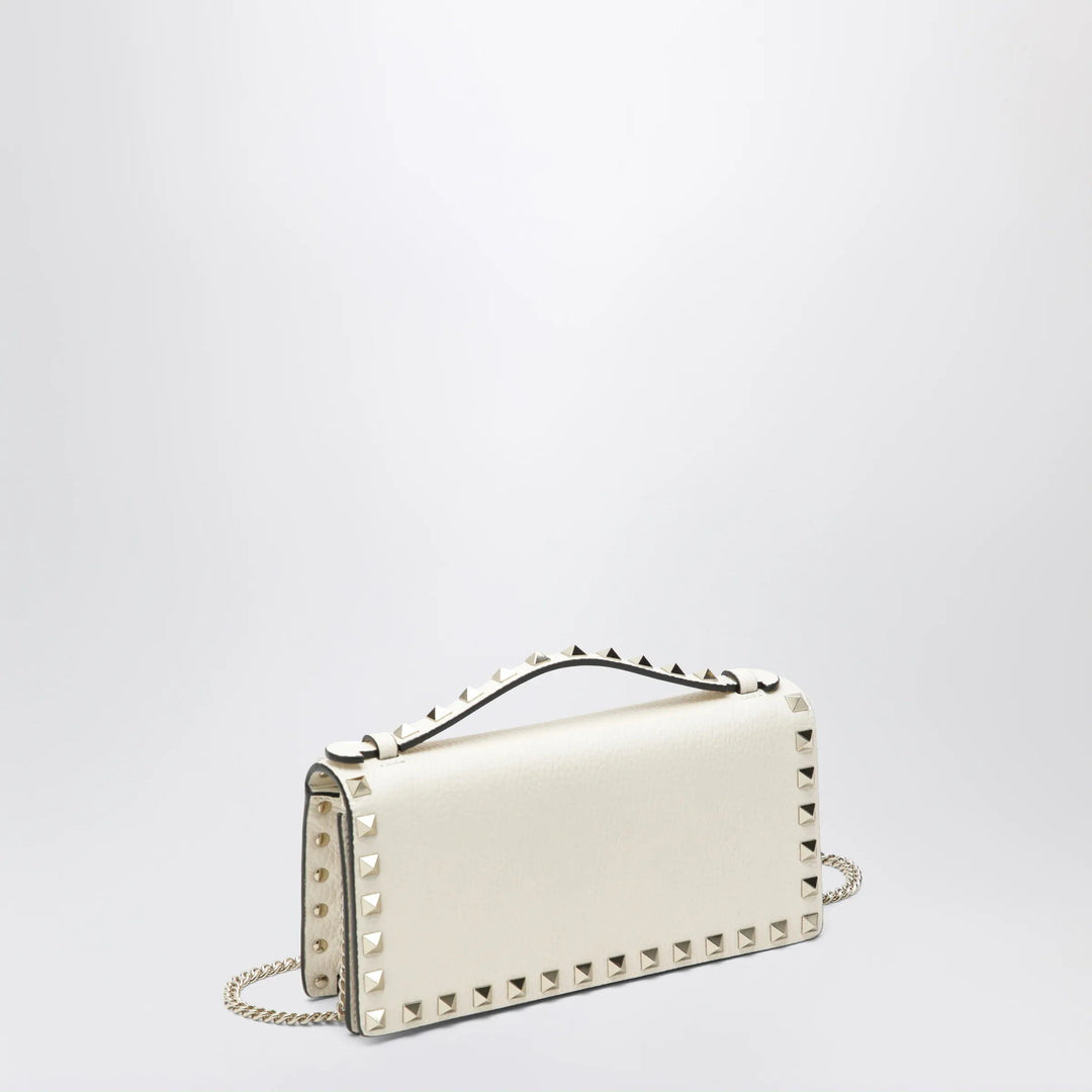 Valentino Garavani - Rockstud chain wallet in grained calfskin, light ivory Brand Apparel &amp; Accessories U