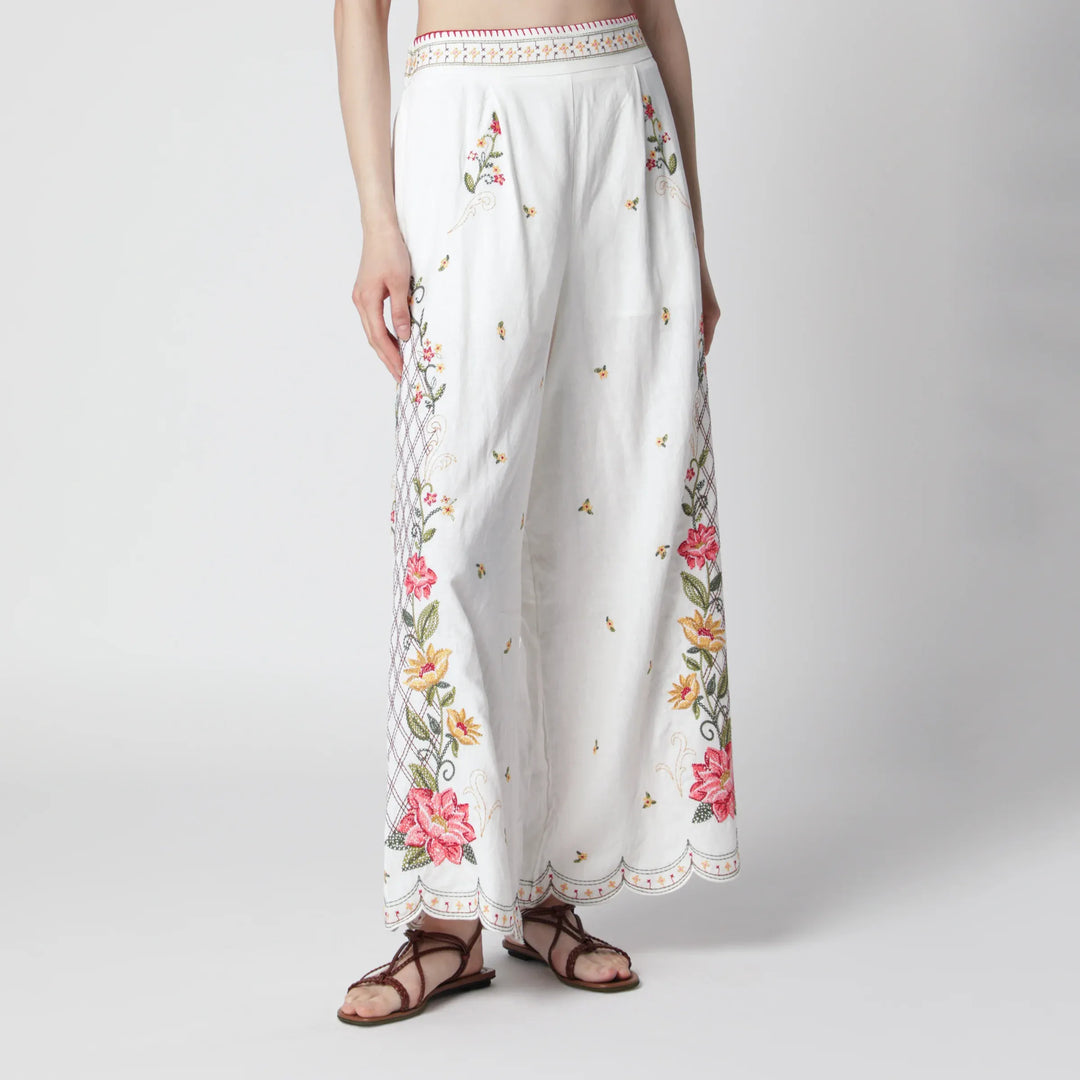 FARM Rio - Linen-blend trousers with floral embroidery Brand Pants S