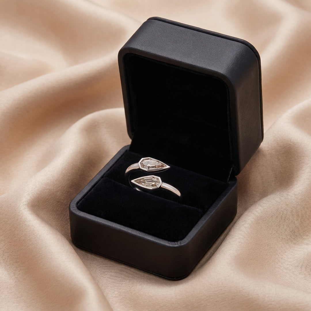 LEIBISH 1.00ct Faint Yellow &amp; Light Brown Two-Stone Pear Diamond Ring Brand Ring